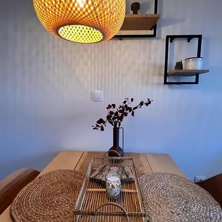 Cozy 1 Bedroom Next To The Gondola Apartmán *