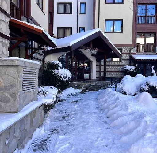 Cozy 1 Bedroom Next To The Gondola Apartman