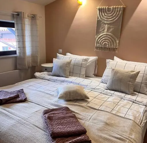 Cozy 1 Bedroom Next To The Gondola *