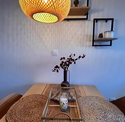 Cozy 1 Bedroom Next To The Gondola Apartman *