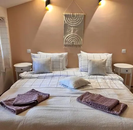 Cozy 1 Bedroom Next To The Gondola Apartman *