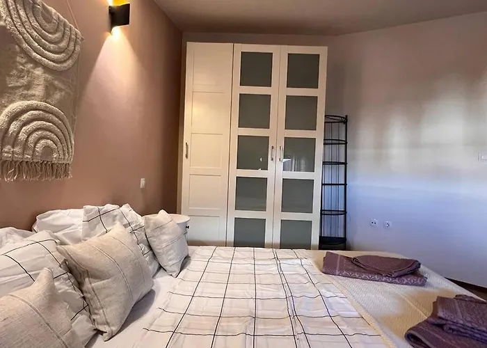 Cozy 1 Bedroom Next To The Gondola *