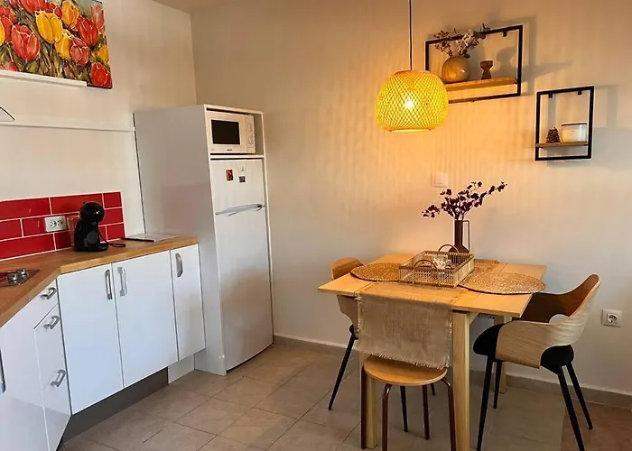 Cozy 1 Bedroom Next To The Gondola Apartman Banszko